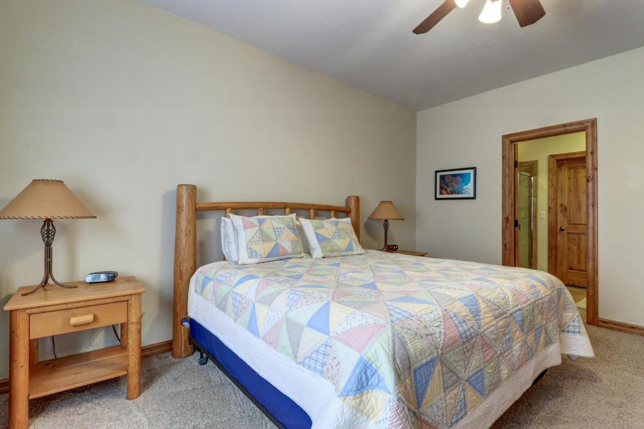 Whispering Pines Villa Пагоса Спрингс Екстериор снимка